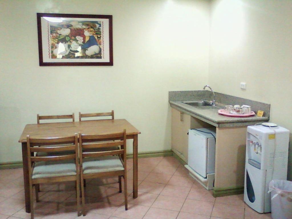 Oyo 765 Ibay Zion Hotel Baguio City Exterior foto